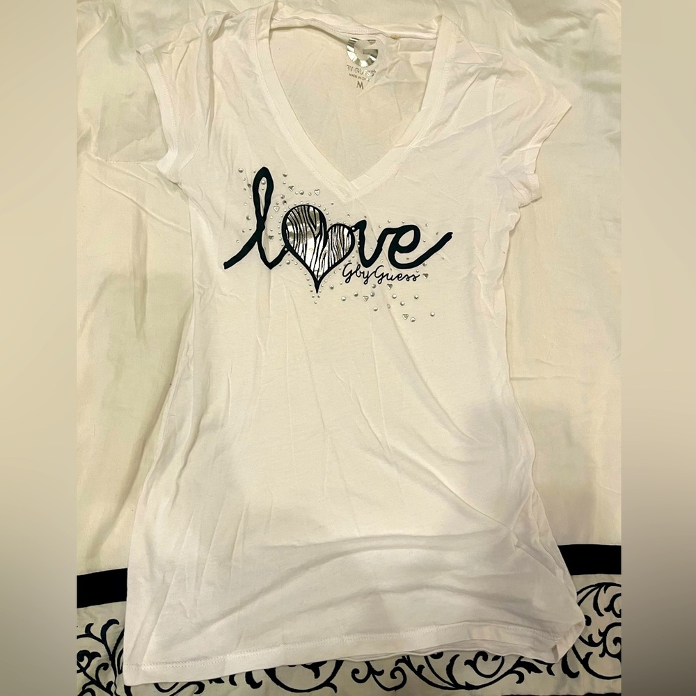 G by Guess t-shirt. US size M. Barely worn, very good condition. White & black.